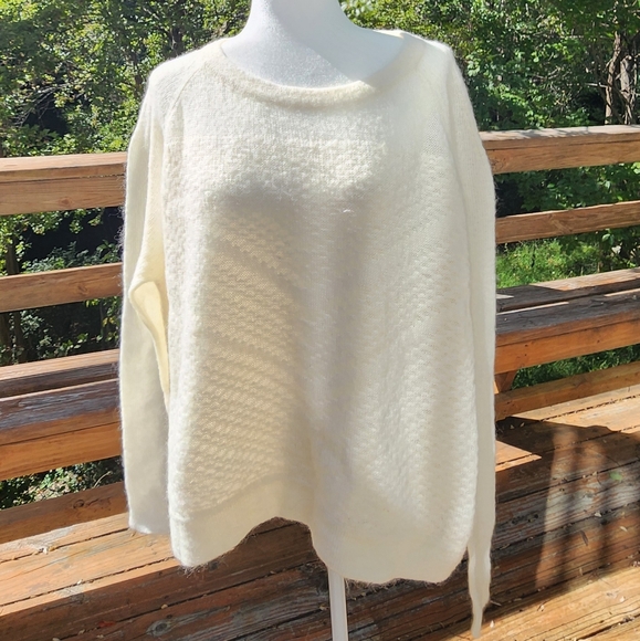 Sundance Sweaters - Sundance cream mohair sweater XL